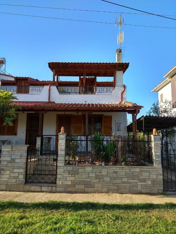 Family Seaside House In Mouries Villa Paralia Dionysiou Dış mekan fotoğraf